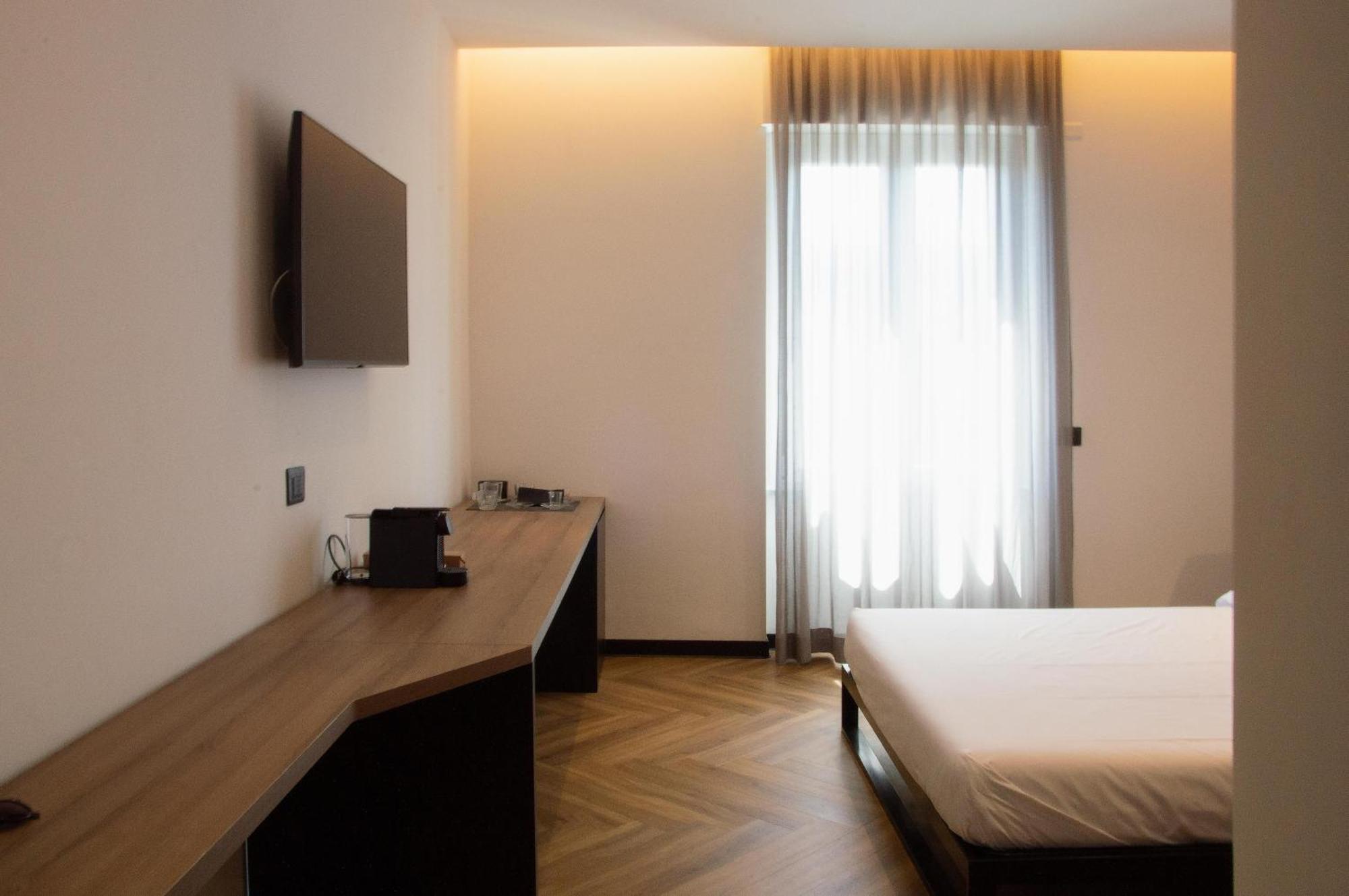 Adriatic Luxury Suites Pescara Exterior foto